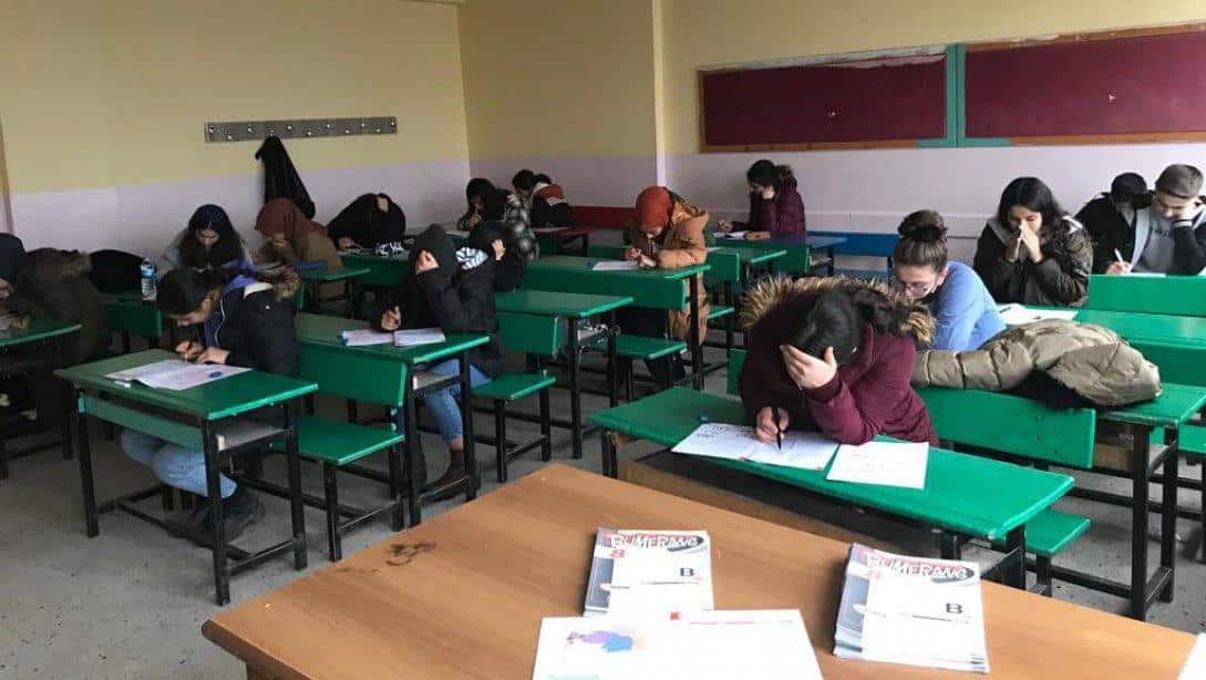 İlçemizde ''Etüt Diyarbakır Projesi'' Kapsamında Deneme Sınavı Yapıldı