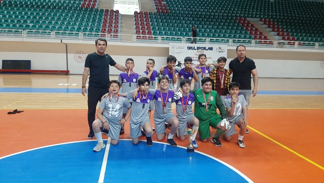 Futsal Turnuvasında Diyarbakır İl Birincisi 